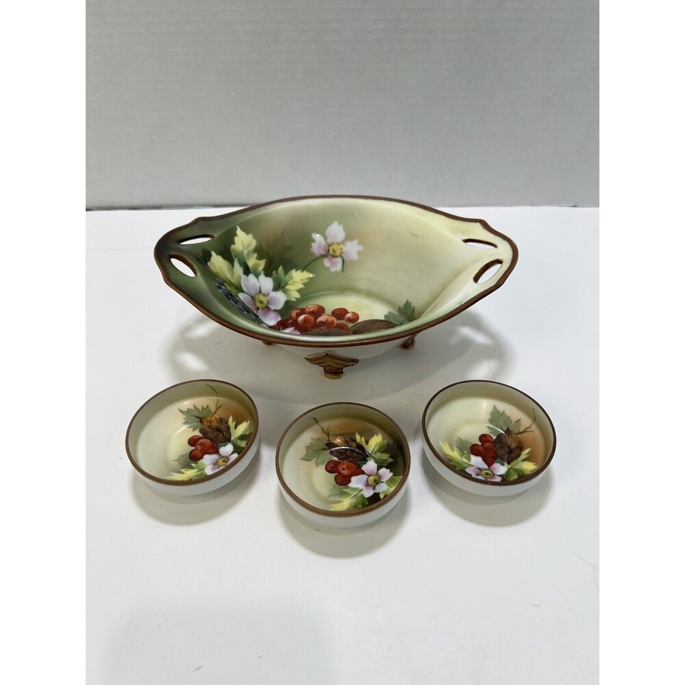 Nippon MORIMURA Footed Nut Bowl Hand Painted Moriage Flowers Fruit Motif